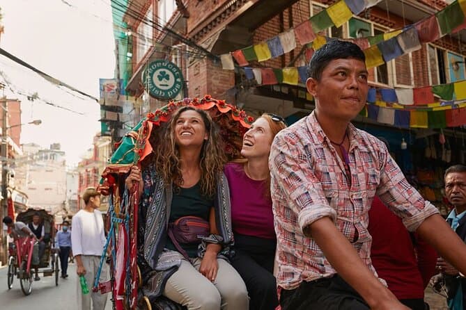 Kathmandu by Rickshaw: Sunset Tour to Durbar Square & More