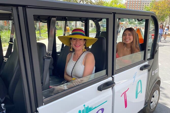 3 Hours Private Historic Sightseeing Tour in San Antonio