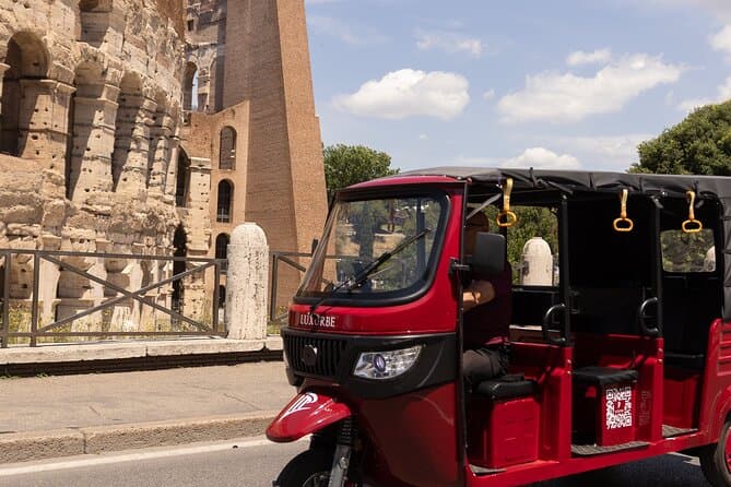 E-Tuk Tour Express Highlights of Rome