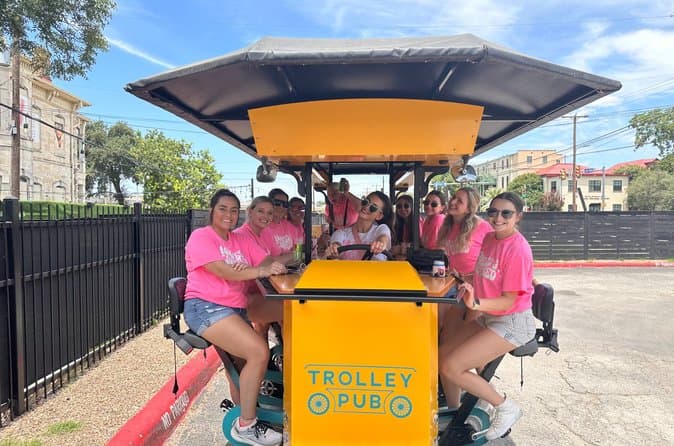 San Antonio Private Party Bike Pub Crawl Tour Up to 30