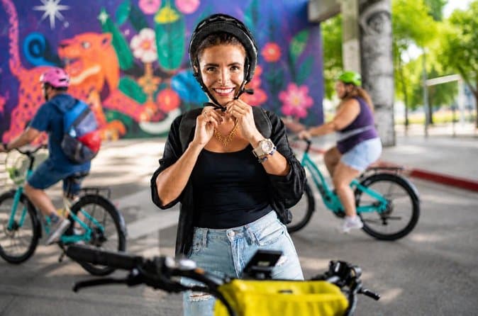 San Antonio E-Bike Tour: Murals, Street Art and Hidden Gems