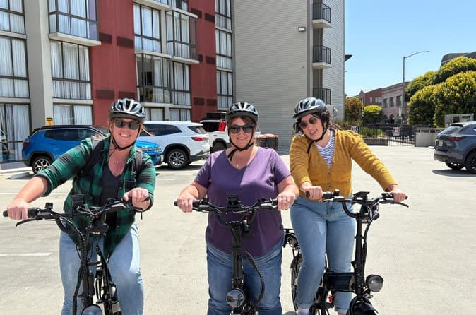 Fisherman's Wharf Electric Bike Rental in San Francisco