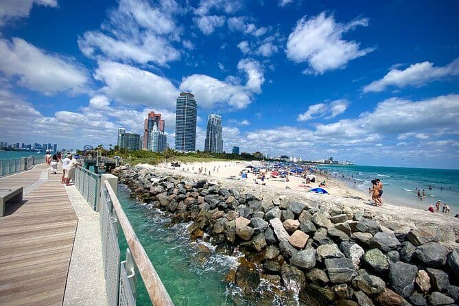 Private Miami Highlights Tour: South Beach, Downtown, Wynwood