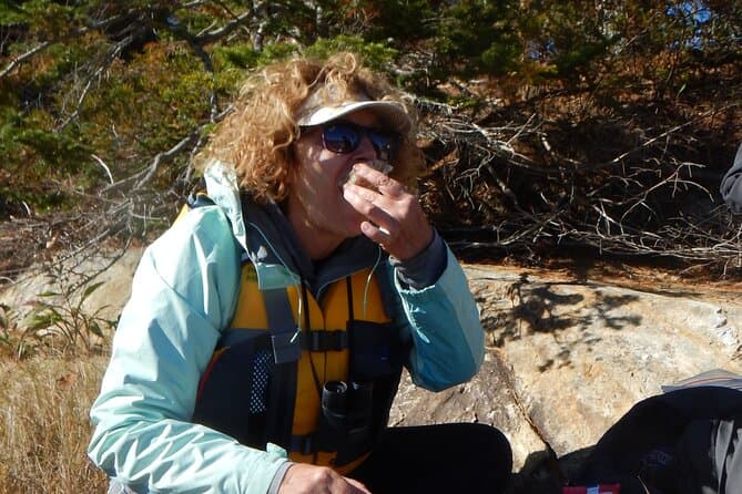 Oyster Farm & Complimentary Tasting Sea Kayak Tour in Casco Bay